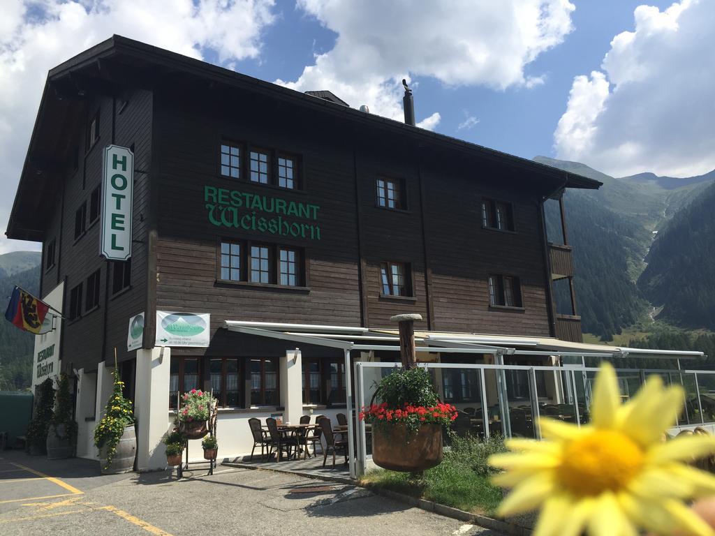 Hotel Weisshorn Goms Exteriör bild